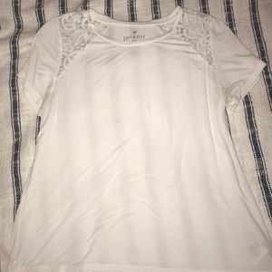 Size medium AE top